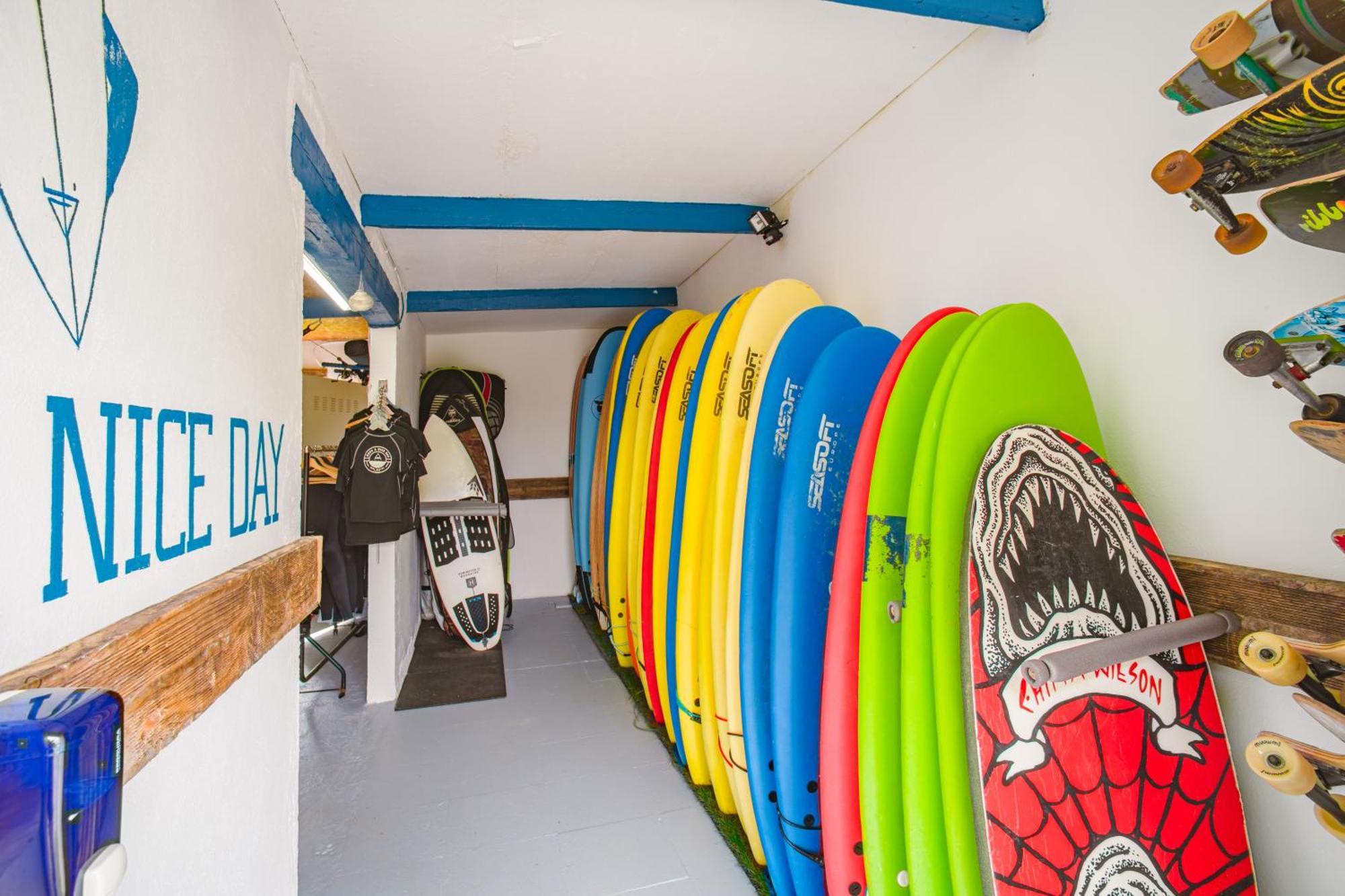H.A.N.D Surf Hostel Langre  Extérieur photo